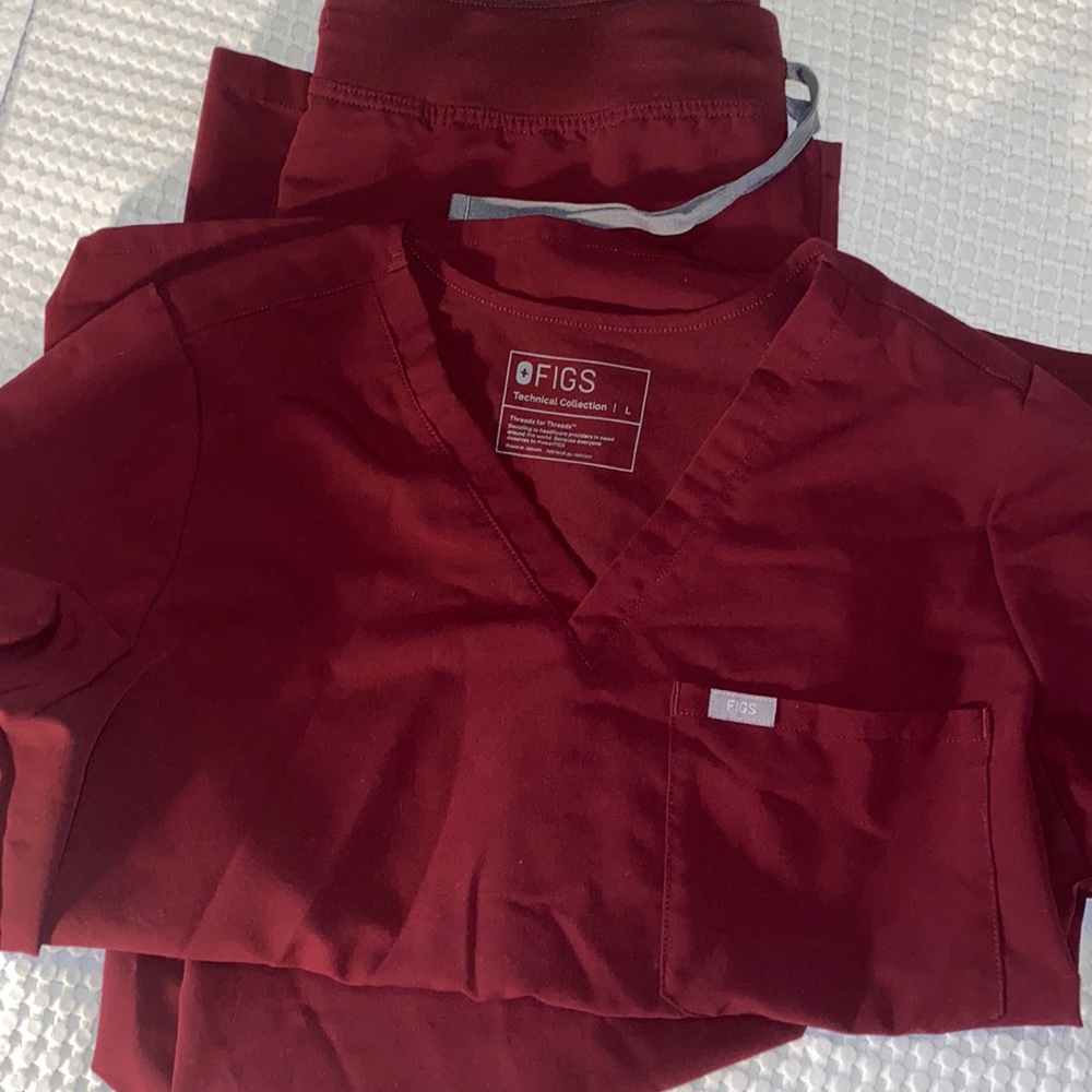 Figs scrub set